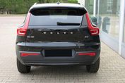 Volvo XC40 B3 Plus Dark