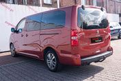 Peugeot Traveller L2H1 AT