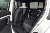 Land Rover Defender 110 D240 SE
