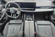 BMW Seria 5 520d xDrive M Sport aut