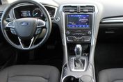 Ford Mondeo 2.0 Hybrid Trend