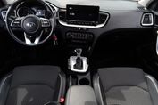 Kia Ceed 1.5 t-Gdi DCT7 Opf 48V Mild Hybrid Vision