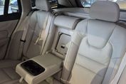 Volvo V60 T6 AWD Plug-In Hybrid Ultra Dark