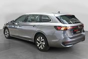 Volkswagen Passat 1.5 TSI  DSG