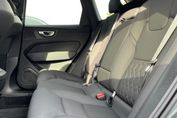 Volvo XC60 B5 B AWD Plus Dark