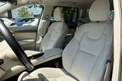 Volvo XC90 B5 D AWD Momentum Pro