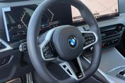 BMW Seria 3 Touring 330i xDrive M Sport
