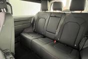 Land Rover Defender 90 D250 X-Dynamic SE