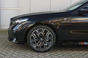 BMW Seria 5 Touring 520d xDrive M Sport