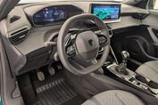 Peugeot 2008 ALLURE 1.2 PureTech