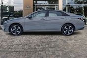 Hyundai Elantra 1.6 Smart DCT