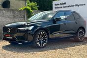 Volvo XC60 B5 B AWD Ultra Dark