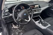BMW Seria 3 320i