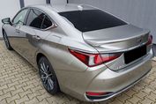 Lexus ES 300h Business Edition 2.5 E-CVT