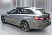 BMW Seria 3 330i xDrive sport-aut