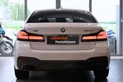 BMW Seria 5 520d xDrive M Sport