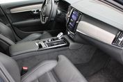 Volvo V90 T6 AWD Plug-In Hybrid Ultra Dark aut