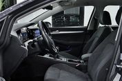 Volkswagen Golf VIII 2.0 TDI Life