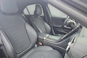 Mercedes Klasa C 220 d 4MATIC AMG Line