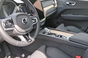 Volvo XC60 B5 B AWD Plus Dark aut