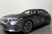 BMW Seria 5 520d xDrive M Sport