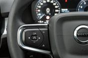 Volvo XC40 T3 Momentum Pro