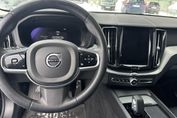 Volvo XC60 B4 B Plus Dark