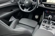 Alfa Romeo Stelvio Turbo Veloce Q4