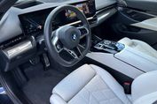 BMW Seria 5 Touring 520d xDrive M Sport