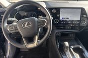Lexus NX 350h Business AWD