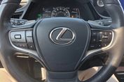 Lexus ES 300h Business Edition