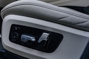 BMW X6 M50i