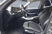 BMW Seria 3 330i xDrive sport-aut