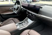 BMW Seria 3 330d xDrive M Sport