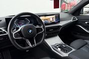 BMW Seria 3 330i xDrive M Sport