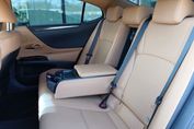 Lexus ES 300h Business Edition