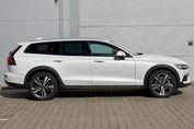 Volvo V60 Cross County Plus B5 B AWD