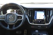 Volvo V60 B4 B R-Design