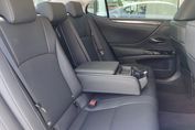 Lexus ES 300h Business Edition
