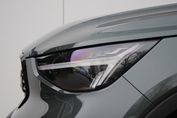 Volvo XC40 B3 Ultra Dark