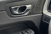 Volvo XC60 B5 B AWD Plus Dark aut