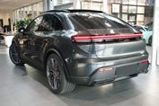 Porsche Macan 4