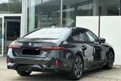 BMW Seria 5 530e xDrive M Sport