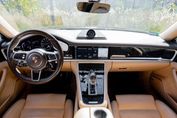 Porsche Panamera 4 e-Hybrid