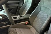 Porsche Taycan 4 Black Edition