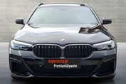 BMW Seria 5 Touring 530i xDrive M Sport