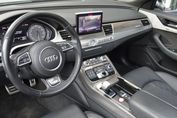Audi A8 S8 4.0 TFSI quattro