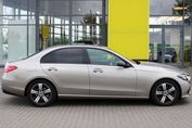 Mercedes Klasa C 300 4MATIC AVANTGARDE