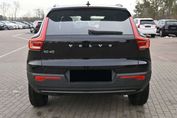 Volvo XC40 B3 Ultra Dark
