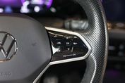 Volkswagen Golf EVO R-Line